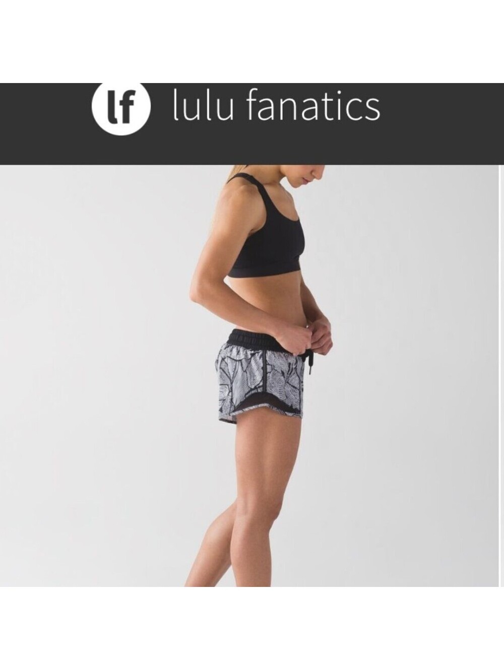 Lululemon Hotty Hot Short 2.5” Sz 10 Dottie Tribe White Black 1041
